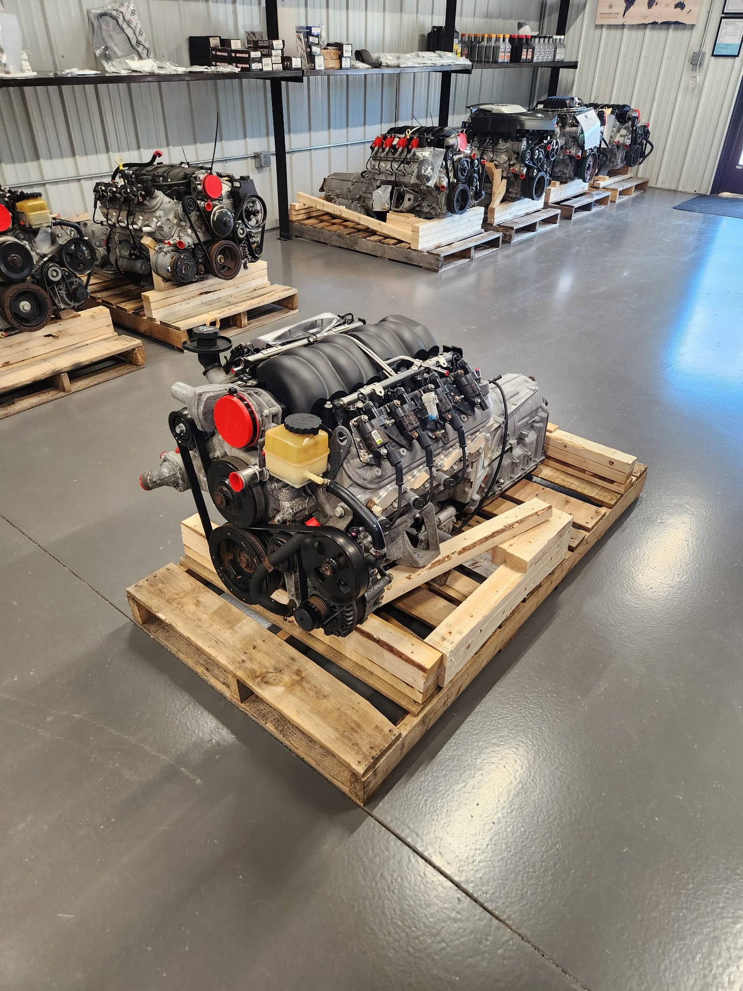 6.0L L77 L76 LS2 Engine 6L80 Automatic Transmission Drivetrain Pullout 119k