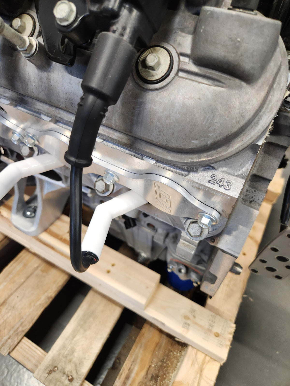 6.0 LS2 Engine Motor Drivetrain Pullout Swap 400HP