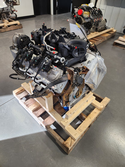 6.0L LQ4 Iron Block Complete Engine Motor Pullout Assembly Silverado Sierra 100k Miles - Day's Parts Yard