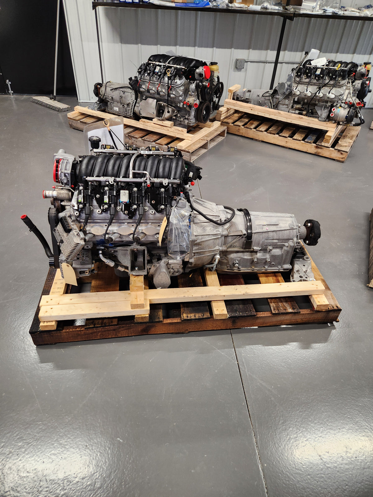 6.0L L77 L76 LS2 Engine 6L80 Automatic Transmission Drivetrain Pullout 355HP 107k