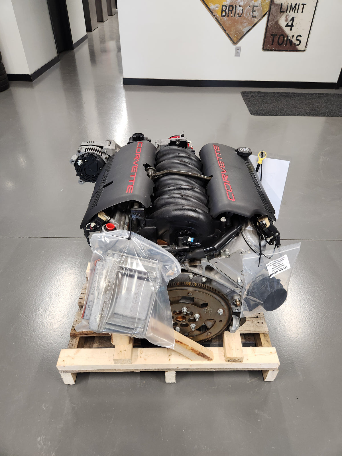 C5 Corvette 5.7L LS1 Engine Motor Pullout Swap 350HP