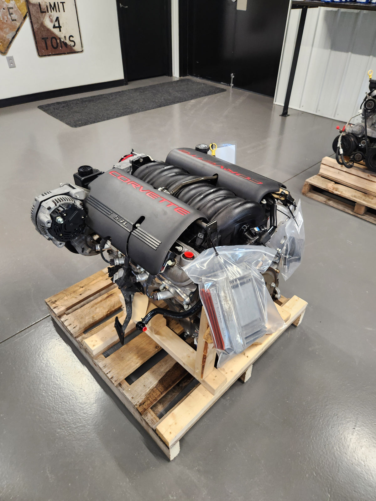 C5 Corvette 5.7L LS1 Engine Motor Pullout Swap 350HP