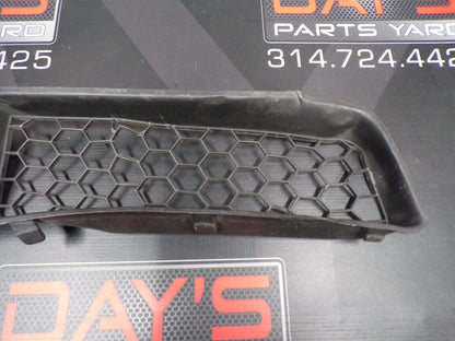 2008 2009 Pontiac G8 GXP Lower Bumper Grille 92213341 OEM - Day's Parts Yard