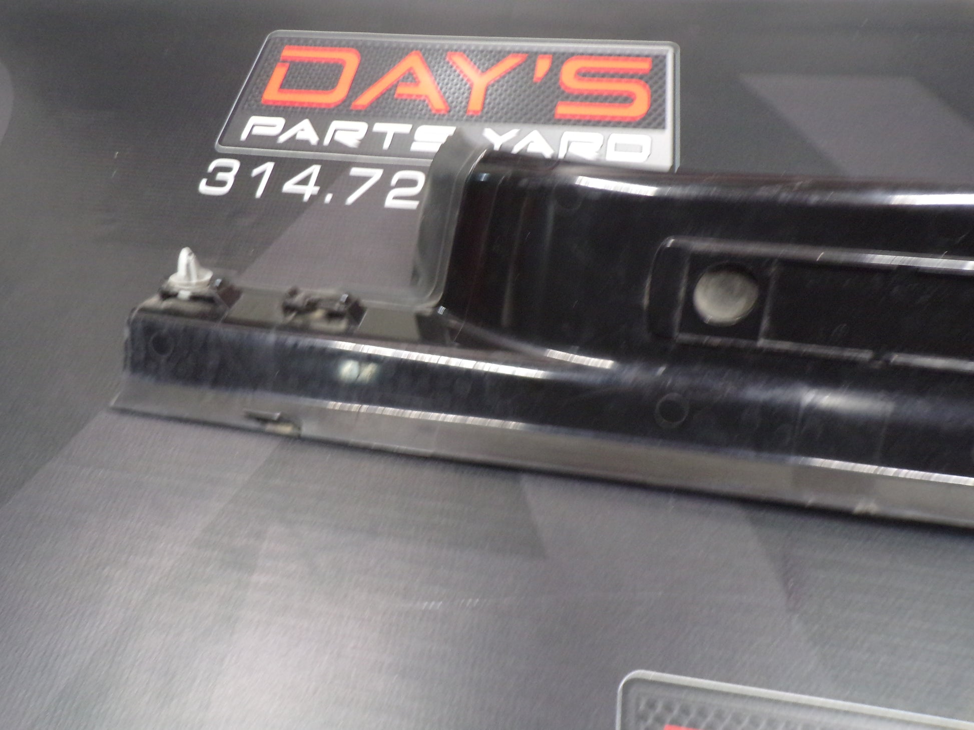 2009 Pontiac G8 Door Trim Sill Kick Panel Right Rear  OEM - Day's Parts Yard