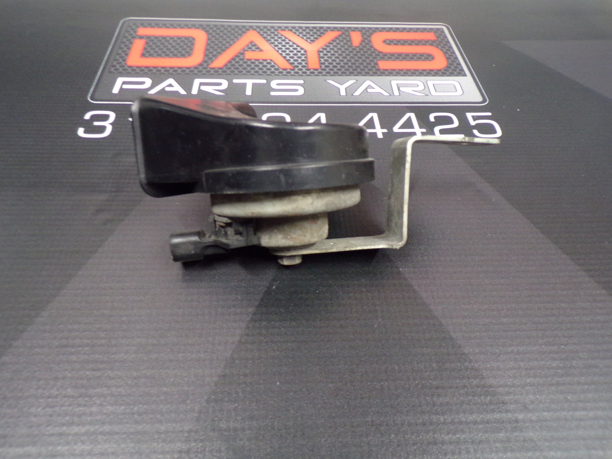 2008-2009 Pontiac G8 Horn 92199555 OEM - Day's Parts Yard