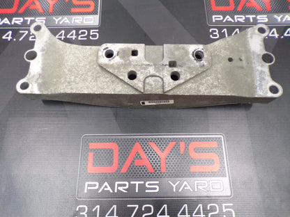 2010-2015 Chevy Camaro Automatic Cross Member 92200274 OEM - Day's Parts Yard