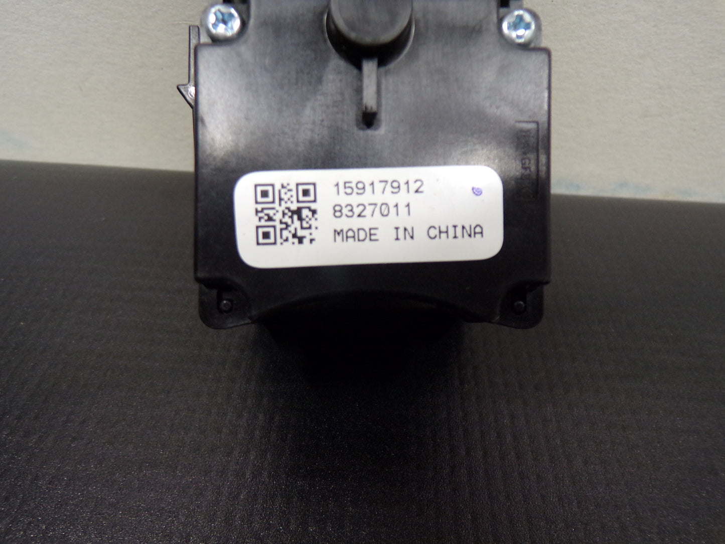 2008-2013 Cadillac CTS-V Windshield Wiper Switch OEM - Day's Parts Yard