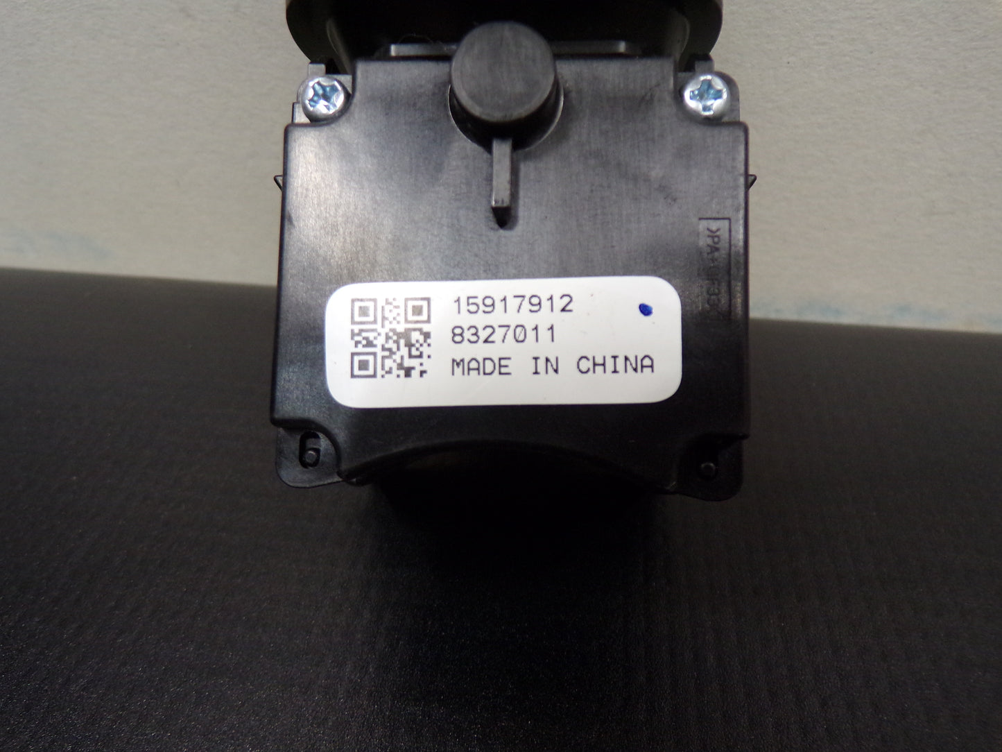 2008-2013 Cadillac CTS-V Windshield Wiper Switch OEM - Day's Parts Yard