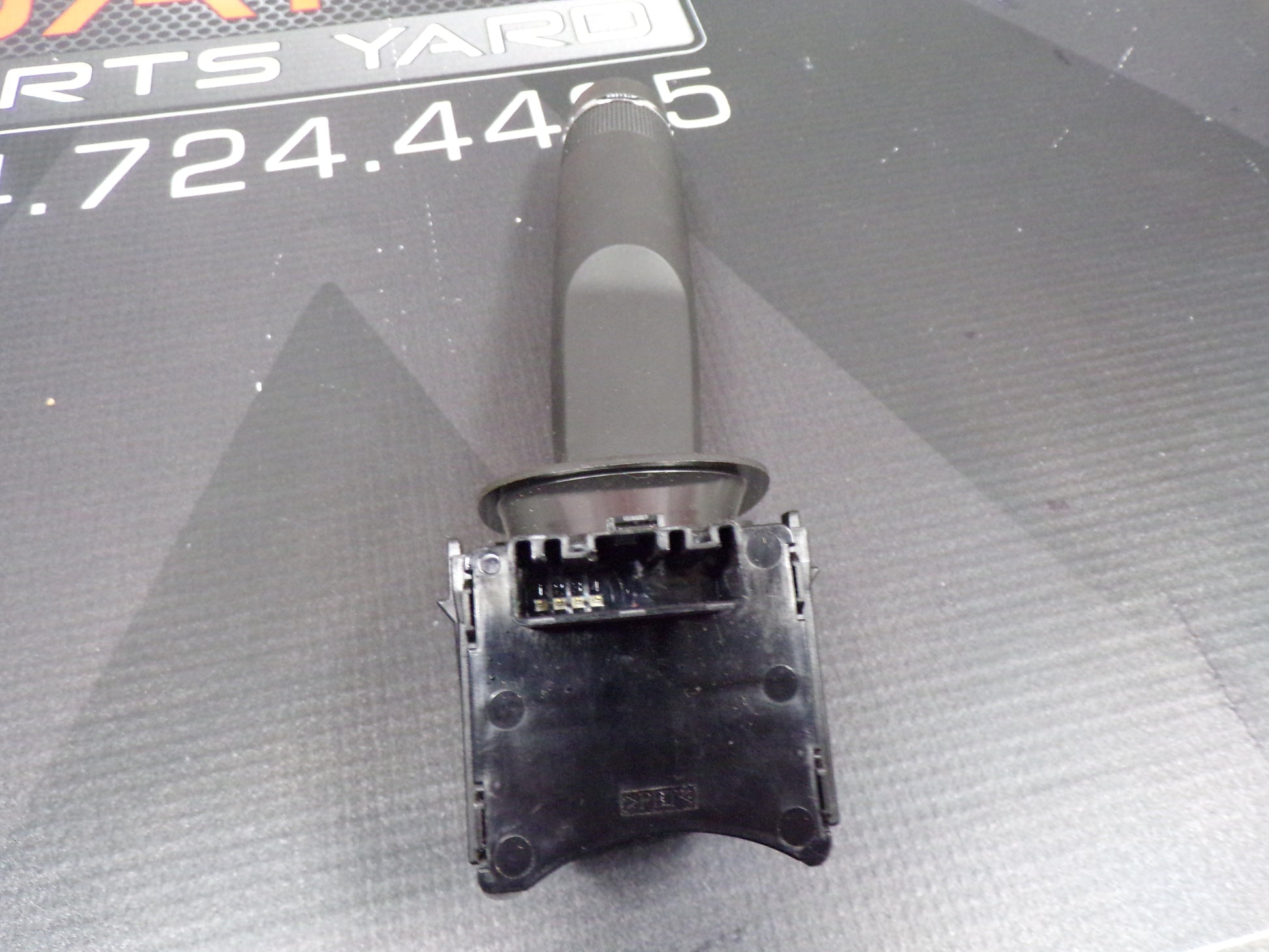 2008-2013 Cadillac CTS-V Windshield Wiper Switch OEM - Day's Parts Yard