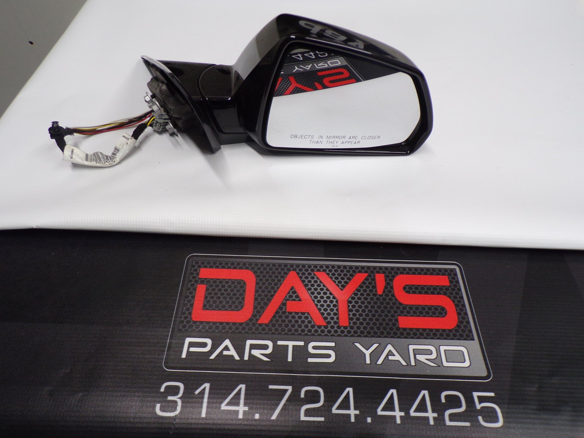 Cadillac CTS-V Exterior Mirror RH 25951706  OEM - Day's Parts Yard