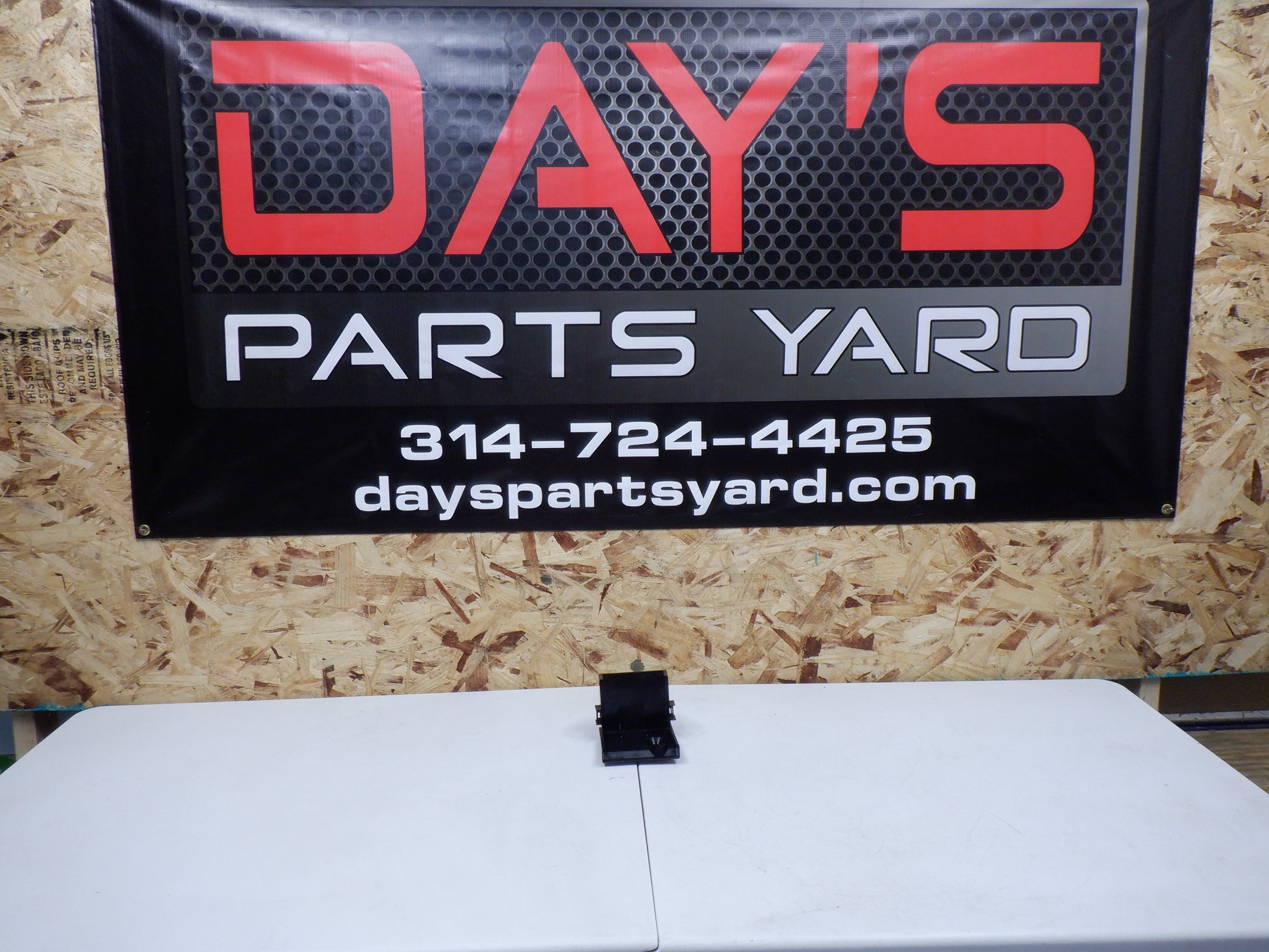 2010-2015 Chevy SS Camaro Fuse Box Cover 812968063 OEM - Day's Parts Yard