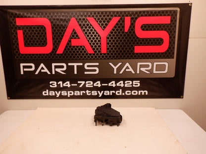 2010 Cadillac CTS-V Fuse Box Block Relay Unit Cover 6126458 OEM - Day's Parts Yard