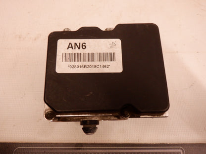 2015 Chevy Camaro AS Anti Lock Brake Pump 22888016 OEM - Day's Parts Yard