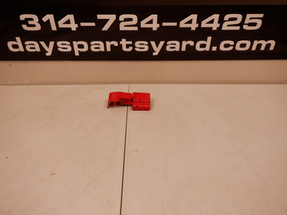 2010 Cadillac CTS-V Positive Terminal Cover OEM - Day's Parts Yard