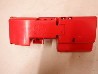 2010 Cadillac CTS-V Positive Terminal Cover OEM - Day's Parts Yard