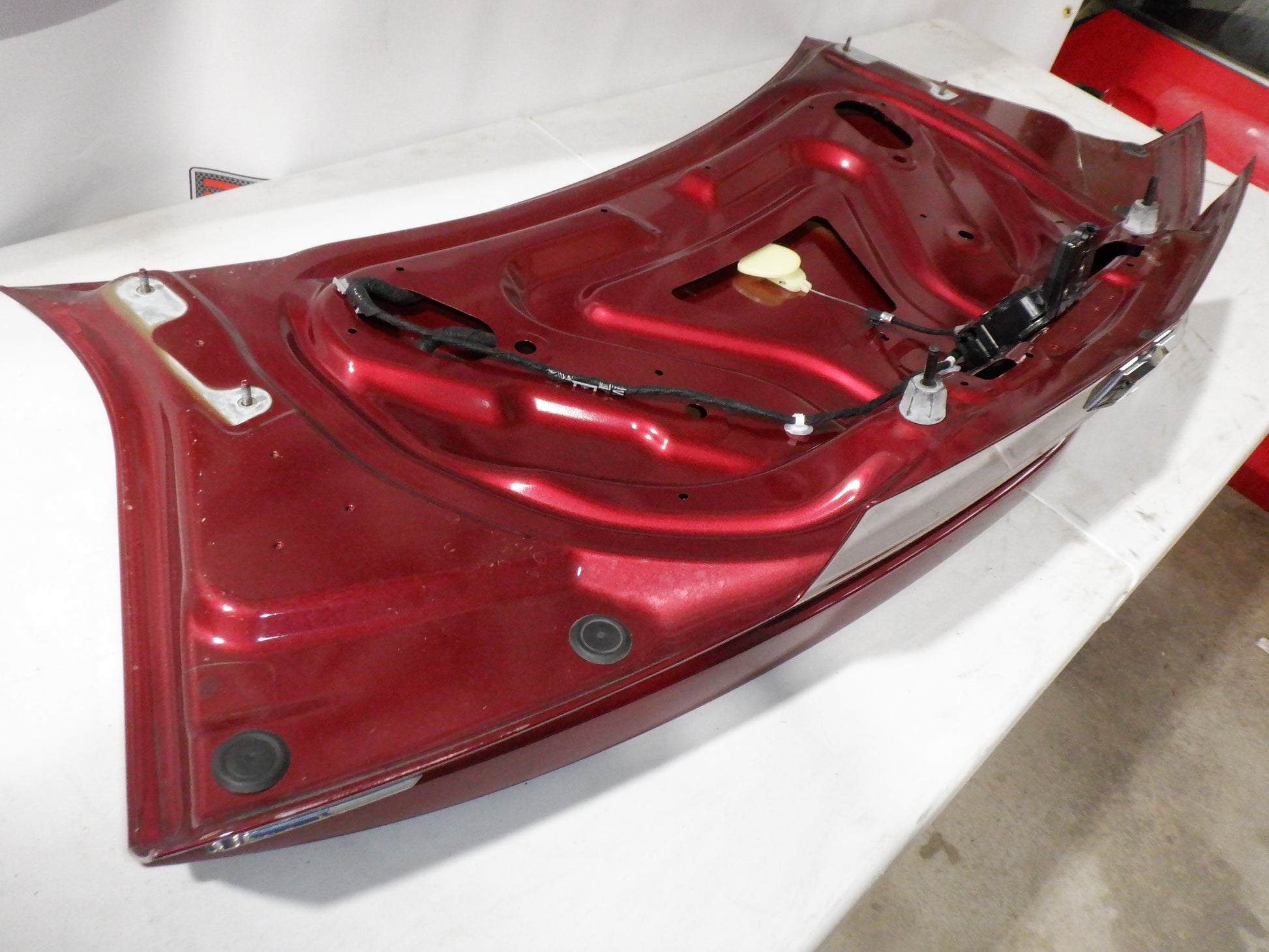 2011 Chevy Camaro SS Trunk Lid Deck Lid OEM - Day's Parts Yard