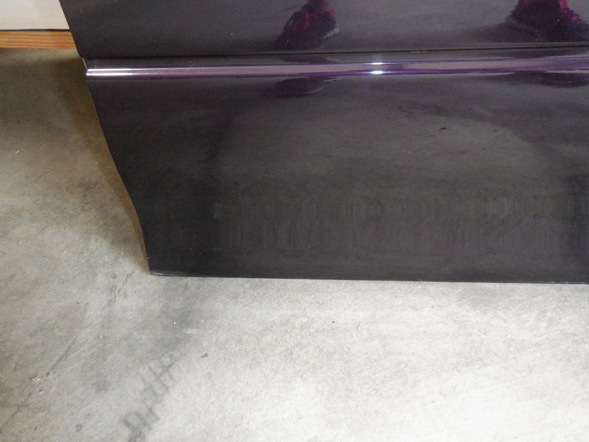 2004 Pontiac GTO RH Passenger Front Door with Window Glass Purple OEM - Day's Parts Yard