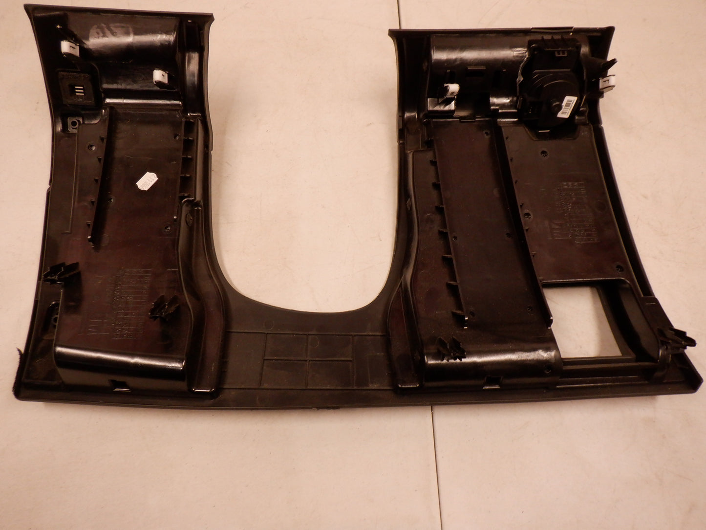 2008-2009 Pontiac G8 Driver Kick Panel Dash Column Cover Plastic 92161831 OEM - Day's Parts Yard