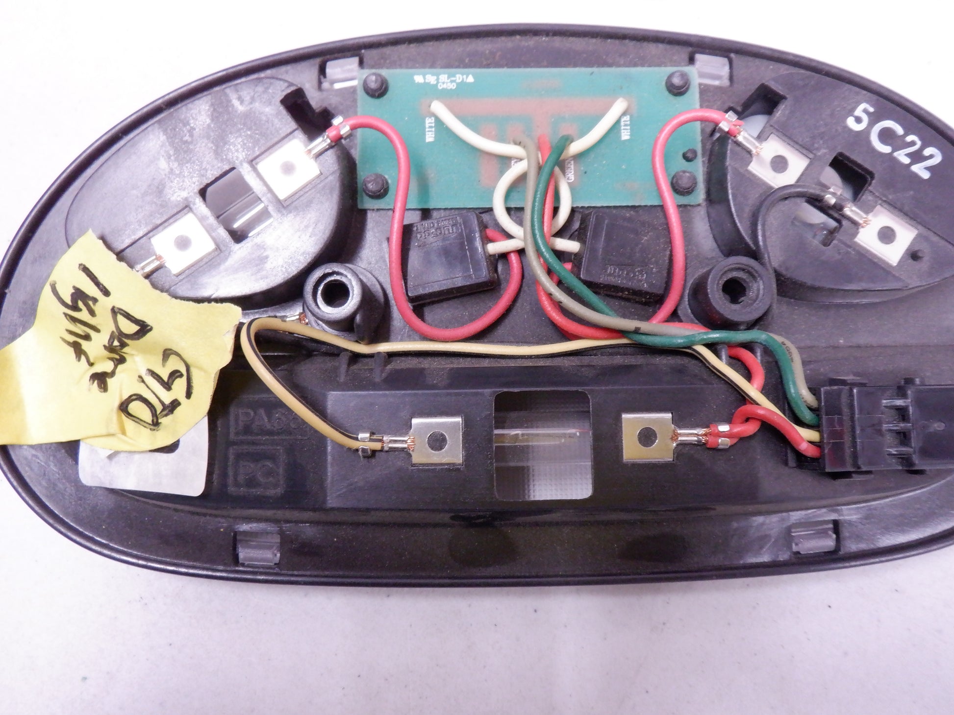 2004-2006 Pontiac GTO Holden Dome Light  Reading Light 92050563 OEM - Day's Parts Yard