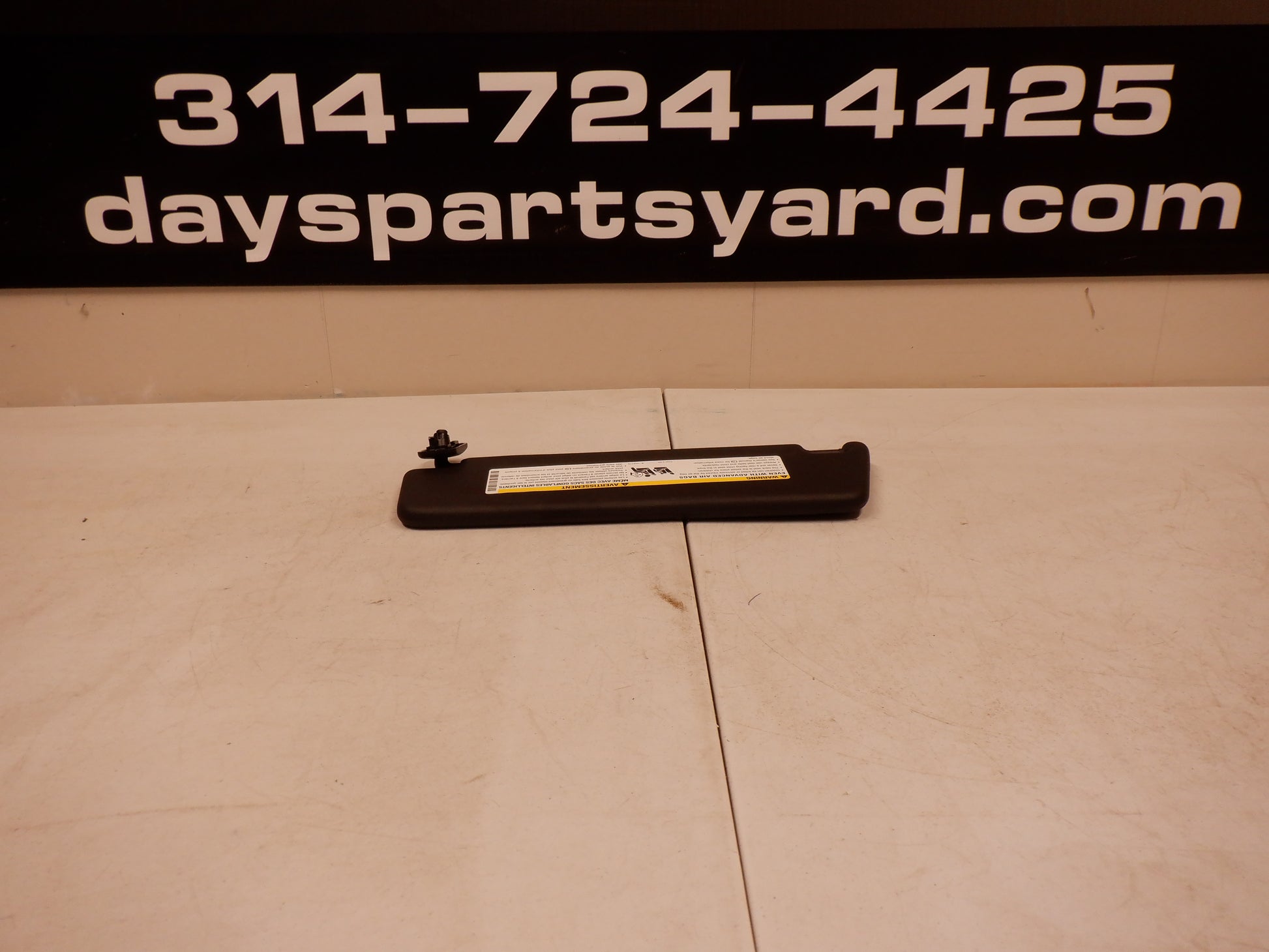 2010-2014 Chevy Camaro RH Passenger Side Sun Visor OEM - Day's Parts Yard