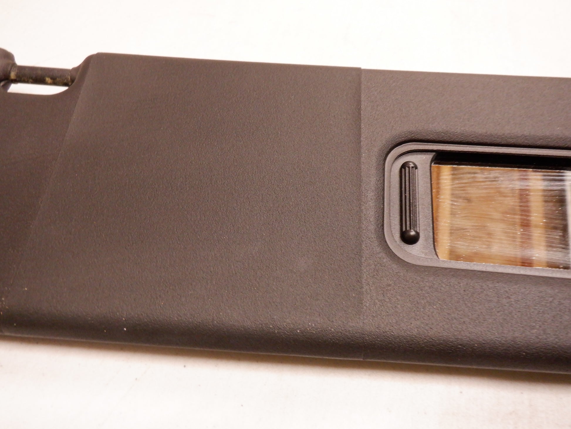 2010-2014 Chevy Camaro RH Passenger Side Sun Visor OEM - Day's Parts Yard