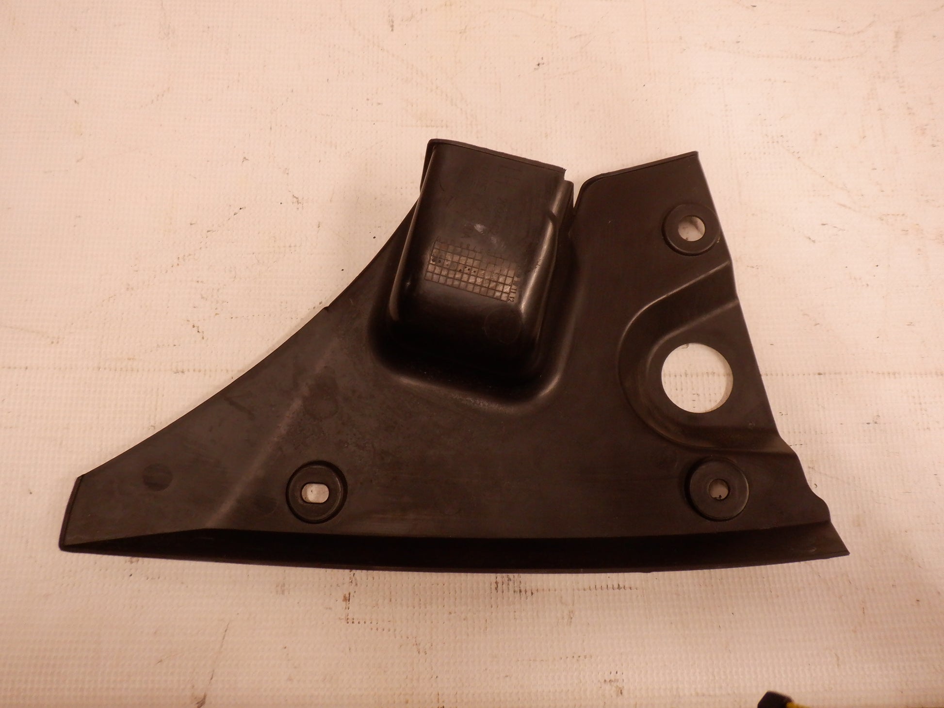 2011 Chevy Camaro SS LH Rear Bumper Filler Panel 20945029 OEM - Day's Parts Yard