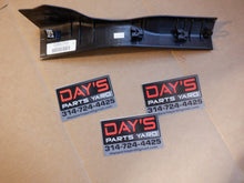 2009-2015 Cadillac CTS-V Sedan Rear Carpet Retainer OEM - Day's Parts Yard
