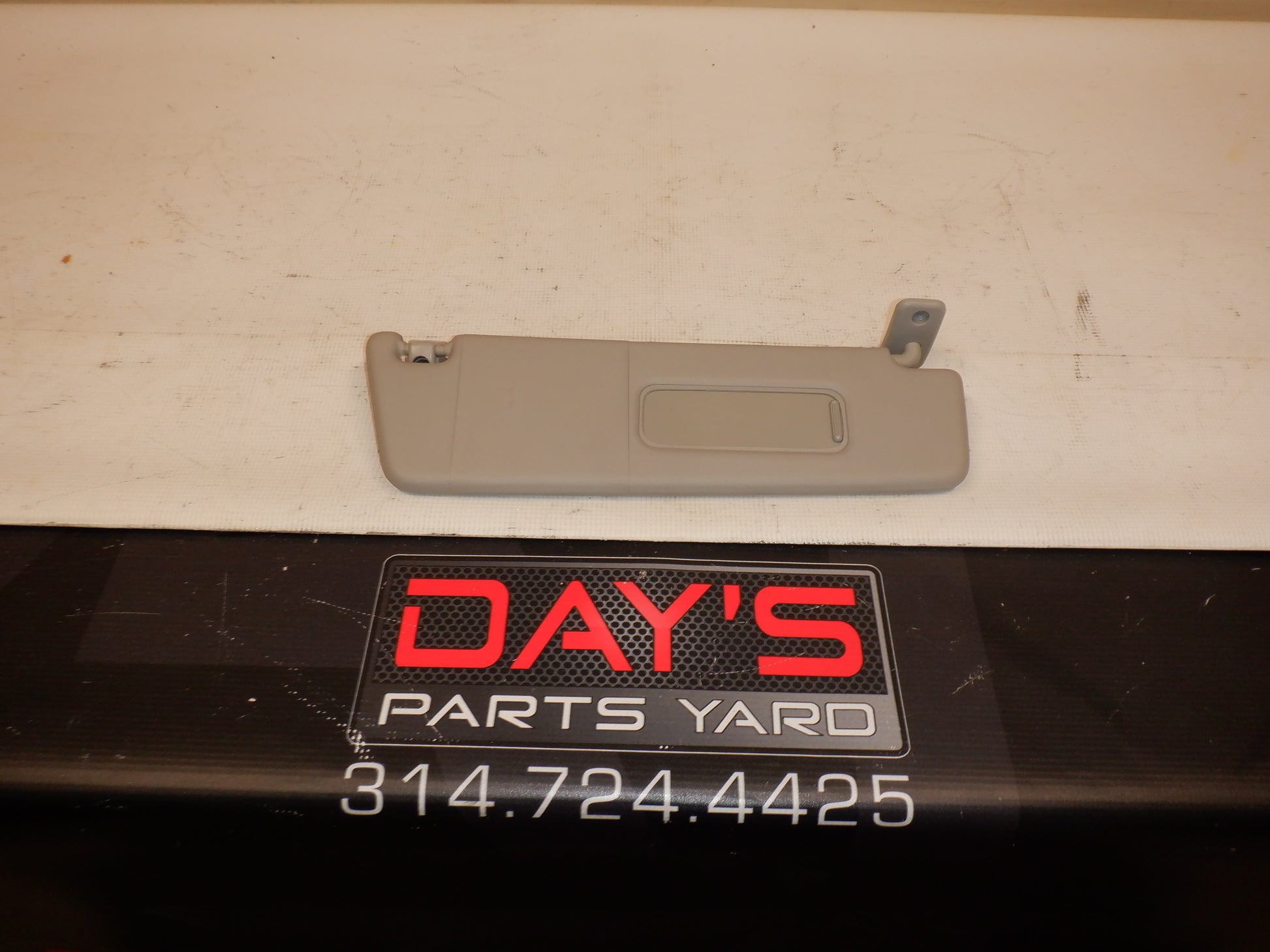 2011 Chevy Camaro SS RH Sun Visor w Clip 24409340 OEM - Day's Parts Yard