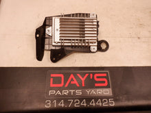 2015 Chevy SS Sedan Bose Radio Stereo Amplifier w/ Mounting Bracket 92254434 OEM - Day's Parts Yard
