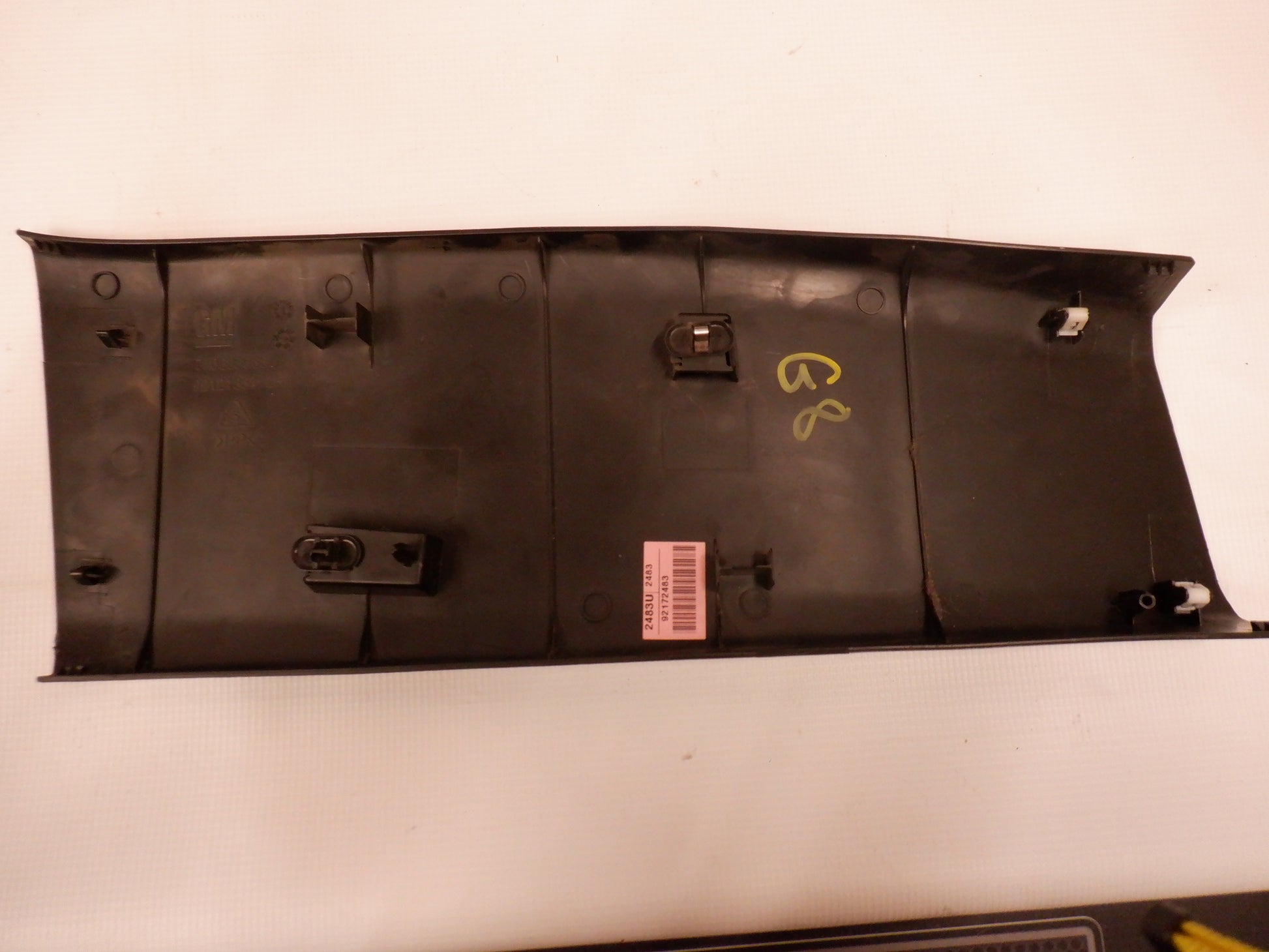 2009 Pontiac G8 LH Driver Lower Interior B Pillar Trim Molding Cover OEM - Day's Parts Yard
