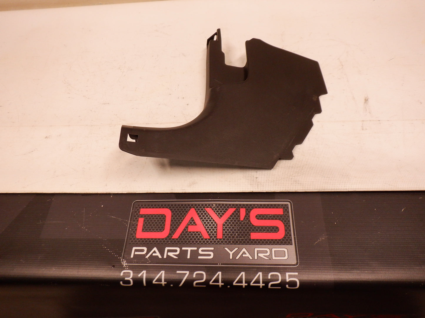 2014 Chevy SS Sedan LH Front Drivers Kick Panel Trim Sill 92264401 OEM - Day's Parts Yard