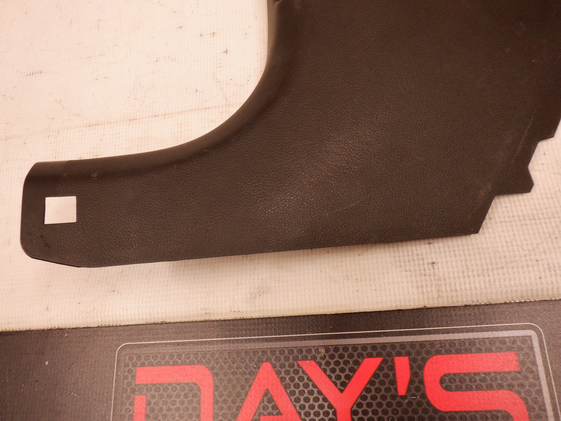 2014 Chevy SS Sedan LH Front Drivers Kick Panel Trim Sill 92264401 OEM - Day's Parts Yard