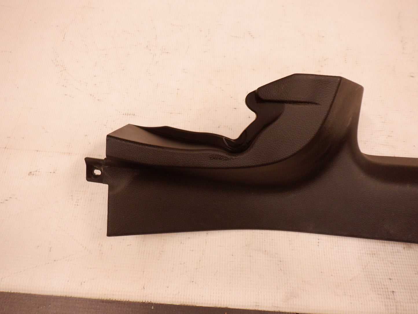2014 Chevy SS Sedan RH Carpet Retainer 92264393 OEM - Day's Parts Yard