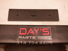 2009 Pontiac G8 GT Center Seat Cover Trim 92161181 OEM - Day's Parts Yard