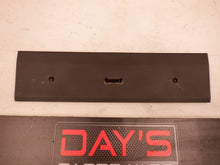 2009 Pontiac G8 GT Center Seat Cover Trim 92161181 OEM - Day's Parts Yard