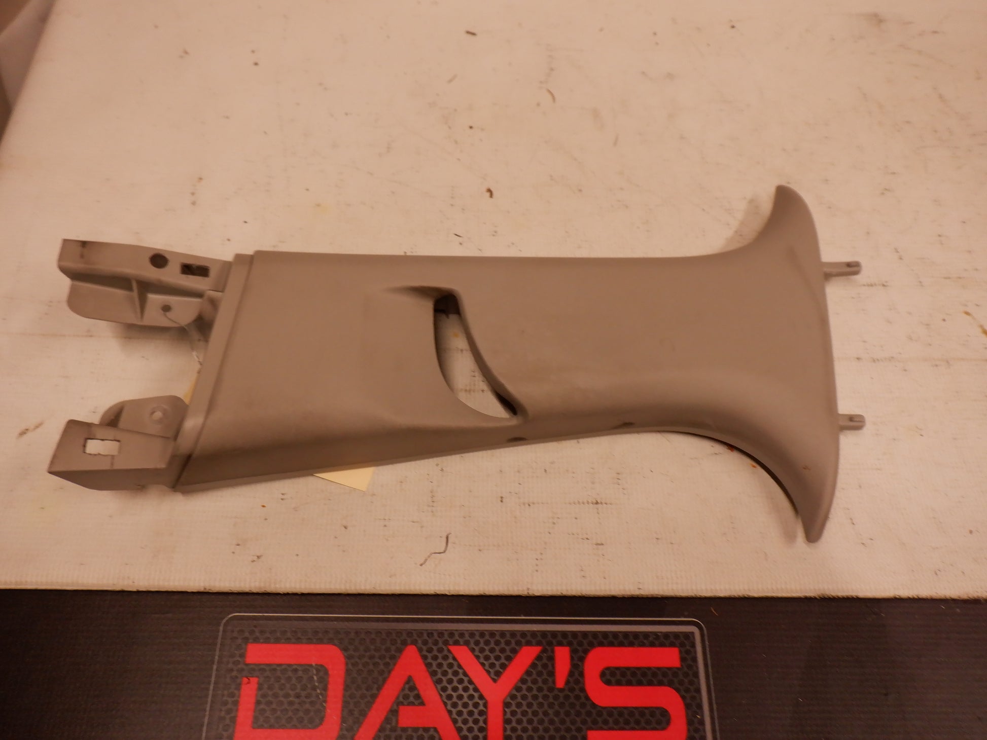2014 Chevy SS Sedan LH Driver Upper B Pillar 92295189 OEM - Day's Parts Yard