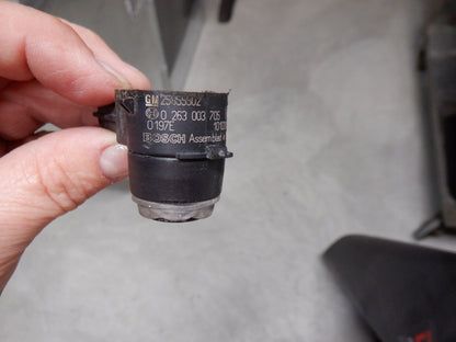 2011 Chevy Camaro Rear Park Assist Blind Spot Park Assist Sensor 25855502 OEM - Day's Parts Yard