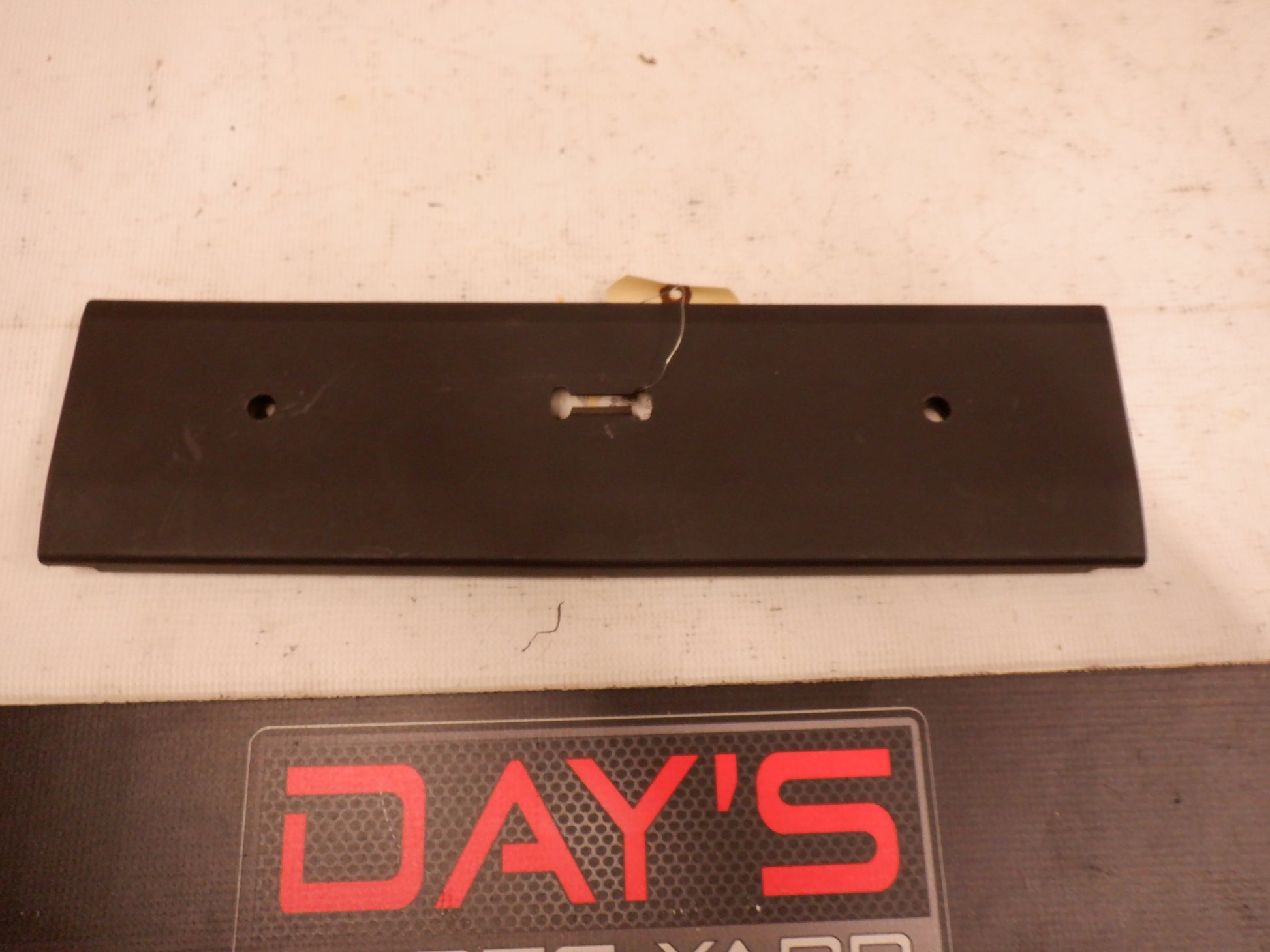 2014 Chevy SS Sedan Center Seat Cover Trim 92161181 OEM - Day's Parts Yard