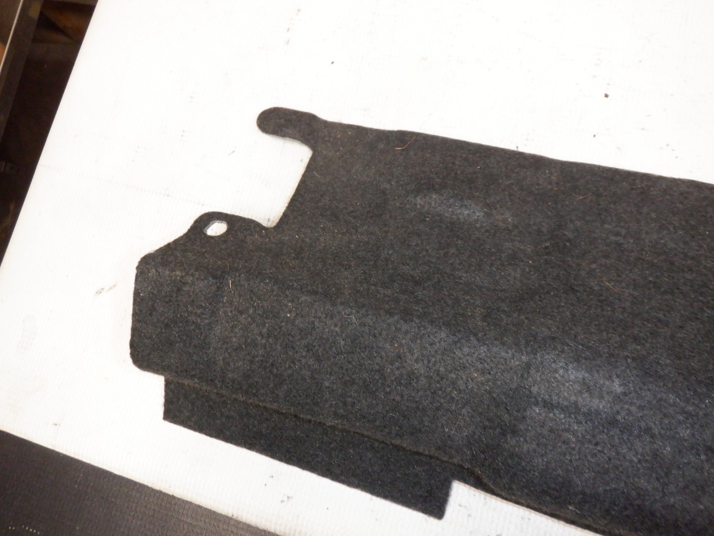 2014 Chevy SS Sedan Ski Port Felt Cover OEM - Day's Parts Yard