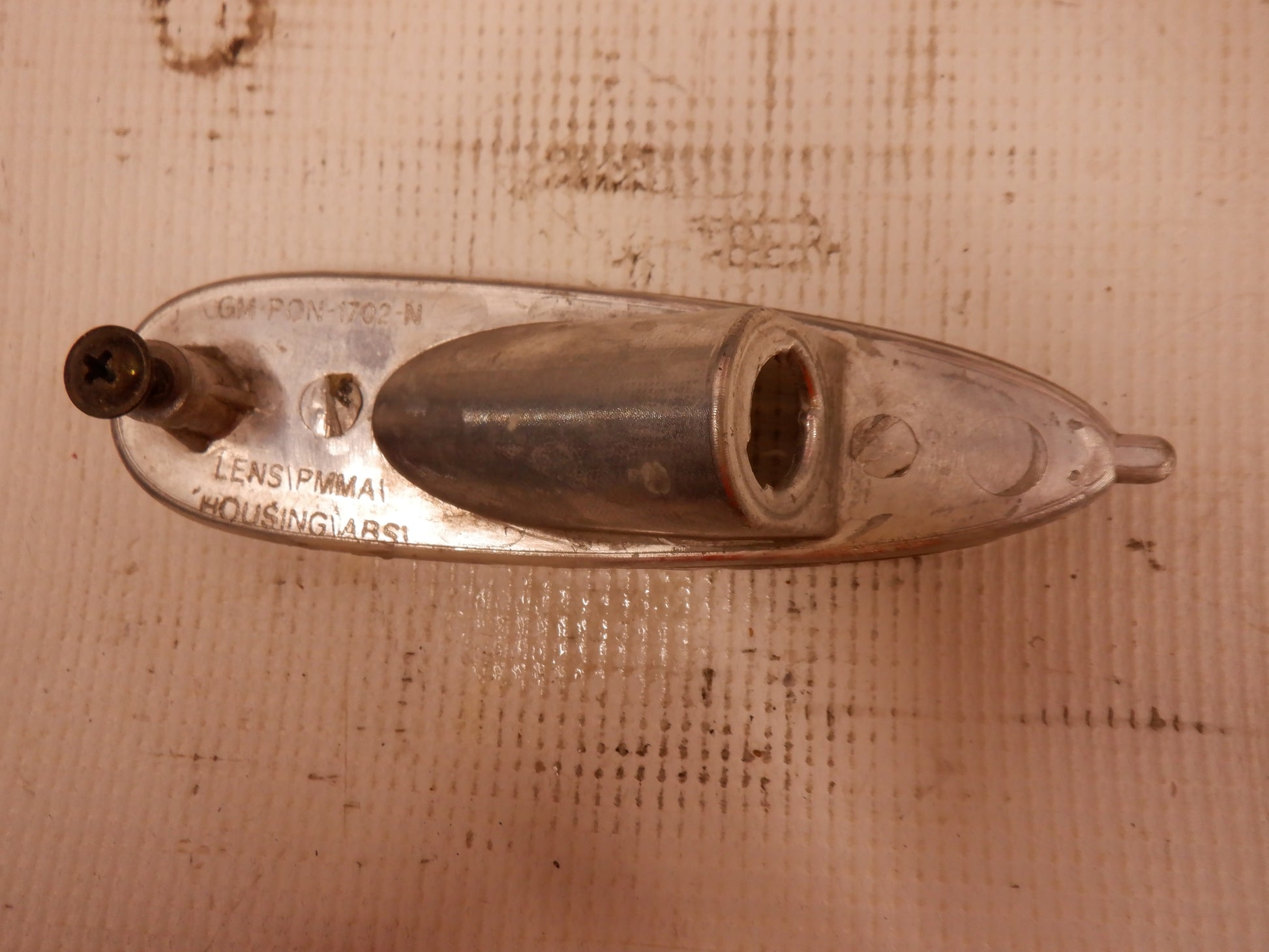 2004 Pontiac GTO Side Marker Light Clear - Day's Parts Yard