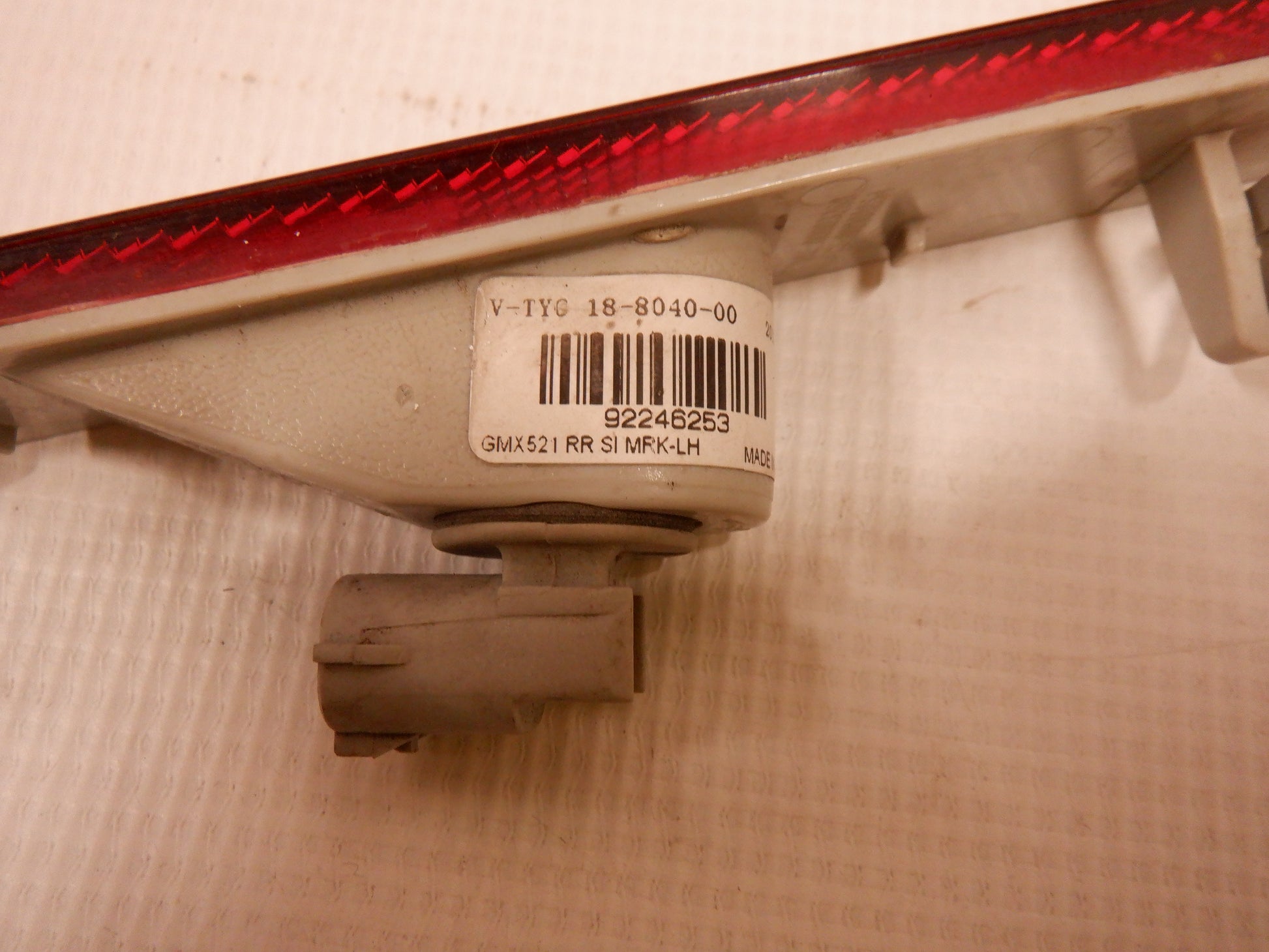 2015 Chevy Camaro LH Driver Rear Bumper Side  Marker Light Reflector 92246253 OEM - Day's Parts Yard