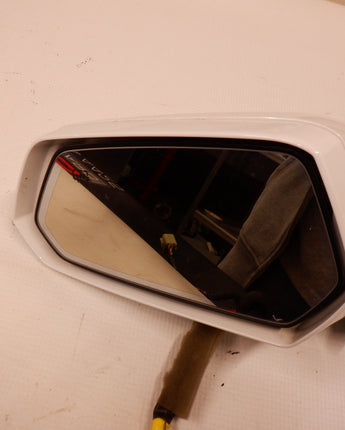 2015 Chevy Camaro LH Exterior Heated Mirror White 22762502 OEM..