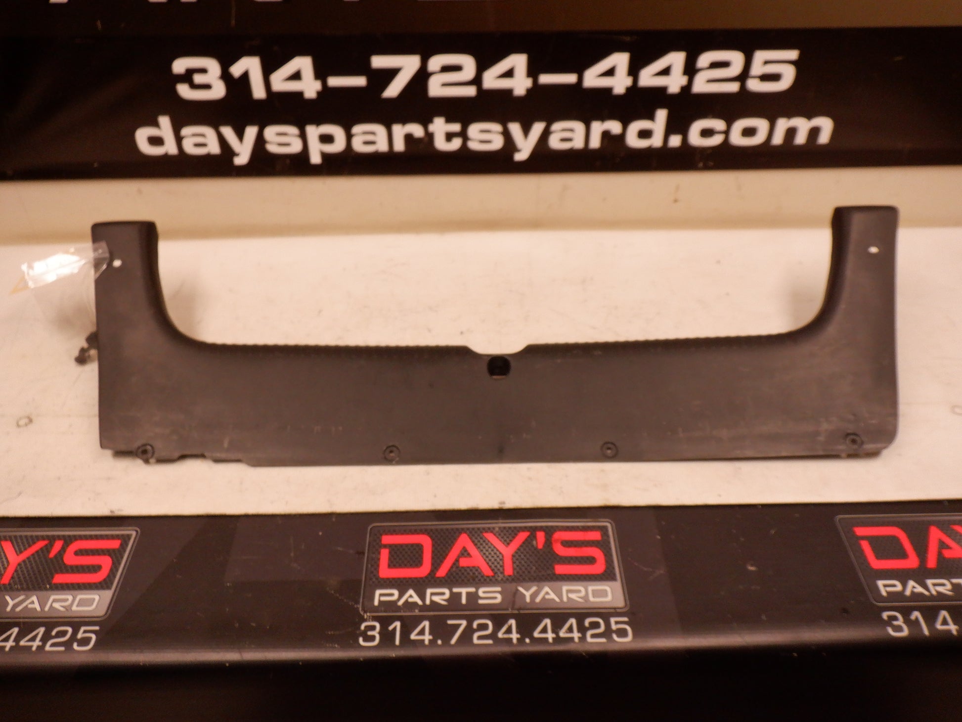 2006 Pontiac GTO Trunk Wall Plastic Cover Trim Panel 92162365 OEM - Day's Parts Yard