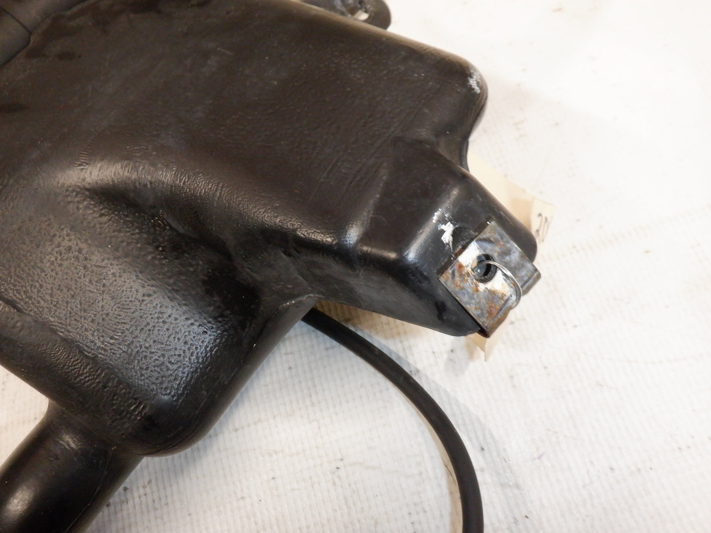 2005 Pontiac GTO Windshield Wash and Pump Reservoir with Hose 4053229 OEM - Day's Parts Yard