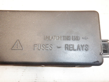 2006 Pontiac GTO Hood Fuse Box Cover 92170155 OEM - Day's Parts Yard