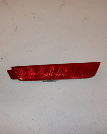 2012-15 Chevy Camaro Rear RH Passenger Rear Bumper Marker Light 92195247 OEM