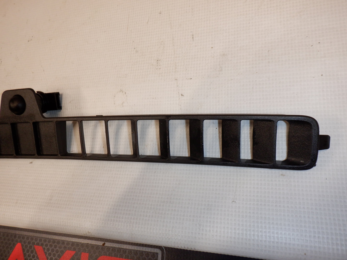 2015 Chevy Camaro SS Heater Defroster Grille 92240518 OEM - Day's Parts Yard