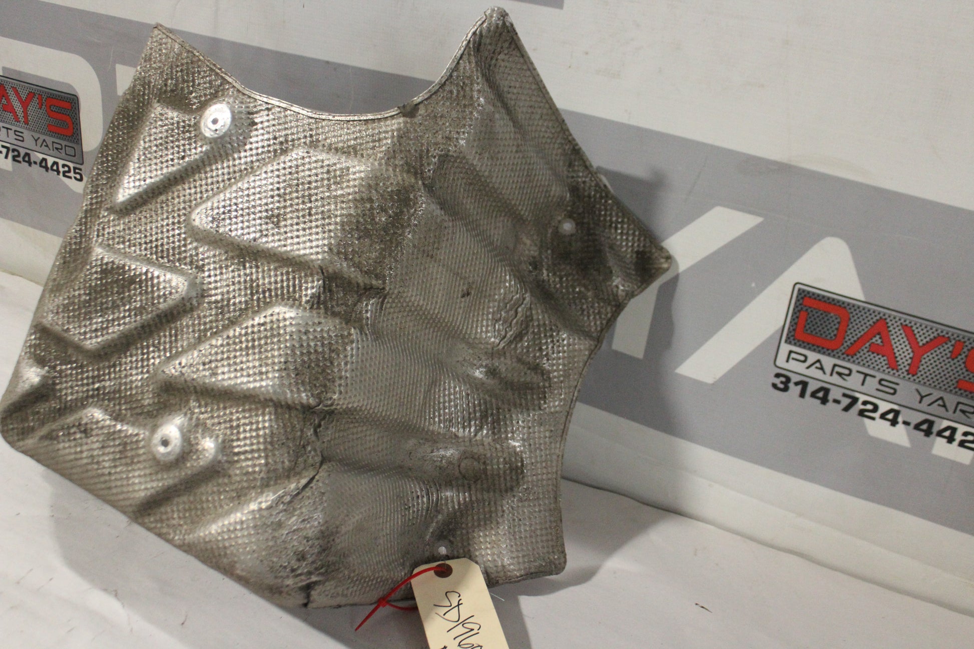 2014 Chevrolet SS Sedan RH Passenger Exhaust Muffler Heat Shield OEM - Day's Parts Yard