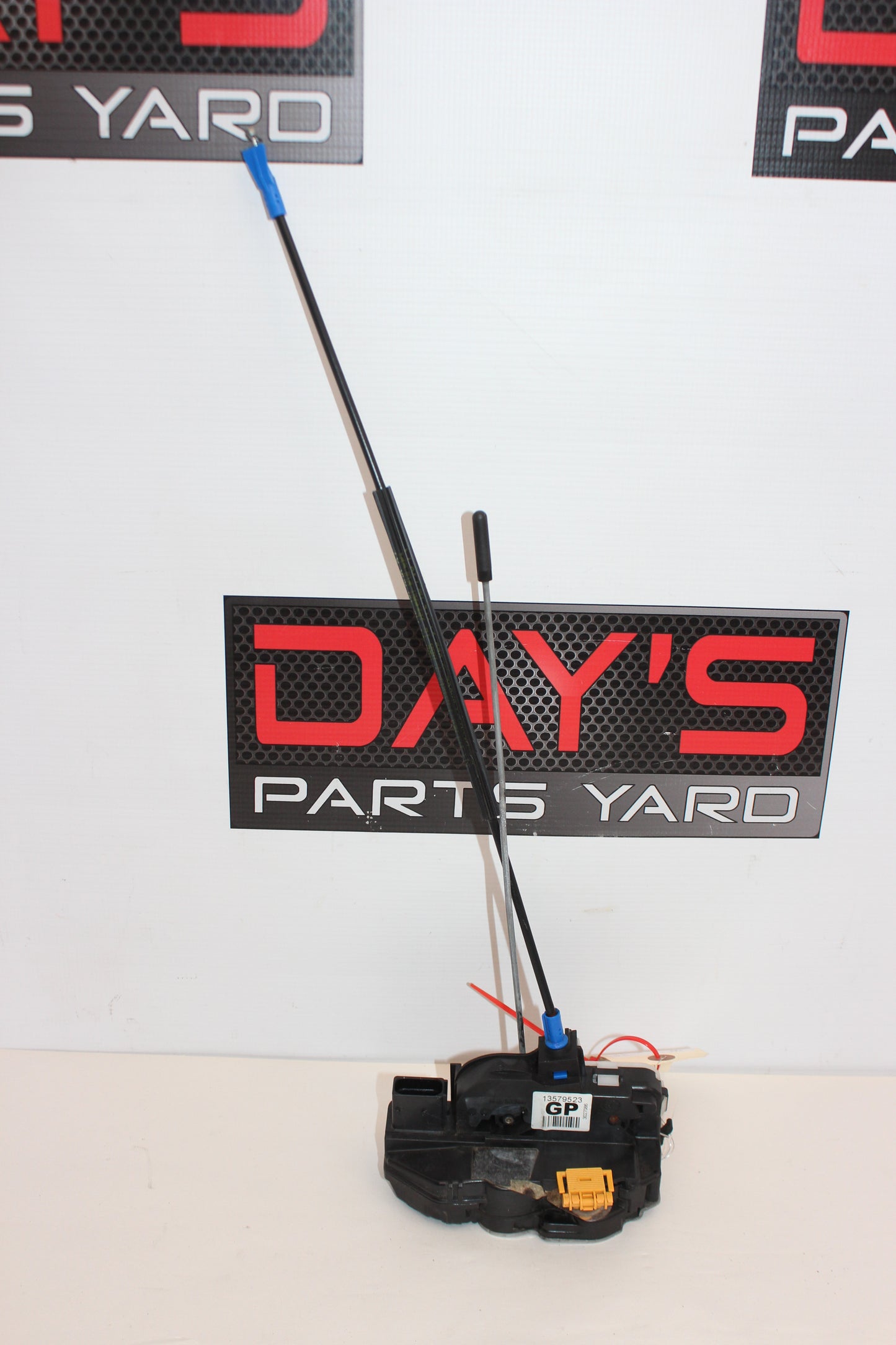 2015 Chevy SS Sedan Front RH Passenger Door Lock Actuator OEM - Day's Parts Yard