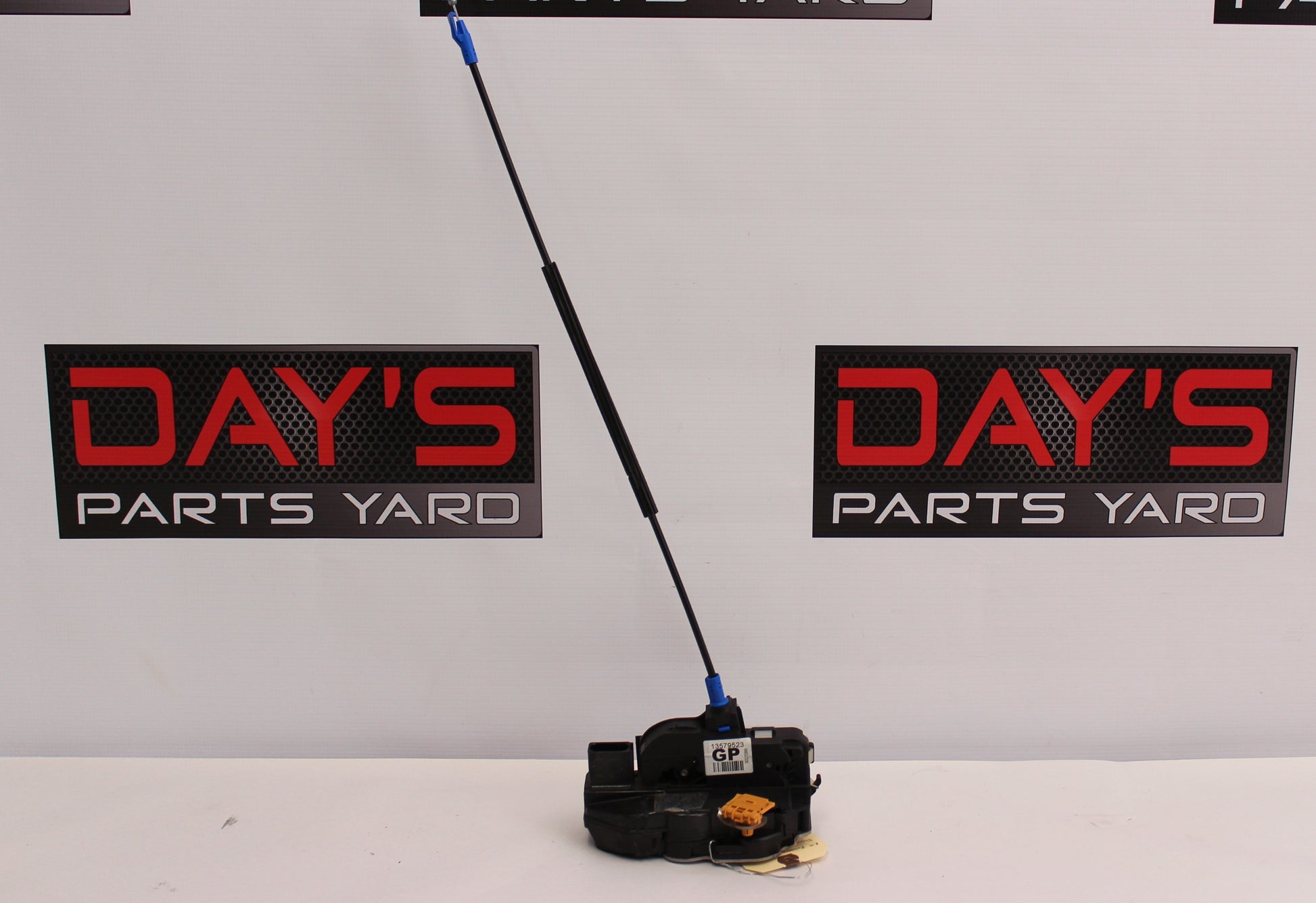 2016 Chevy SS Sedan RH Passenger Front Door Lock Actuator 13579523 OEM - Day's Parts Yard